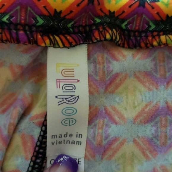 LulaRoe leggings one size EUC - Picture 4 of 6